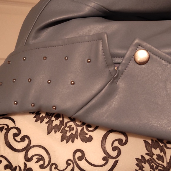 Michael Kors jacket - Picture 6 of 10